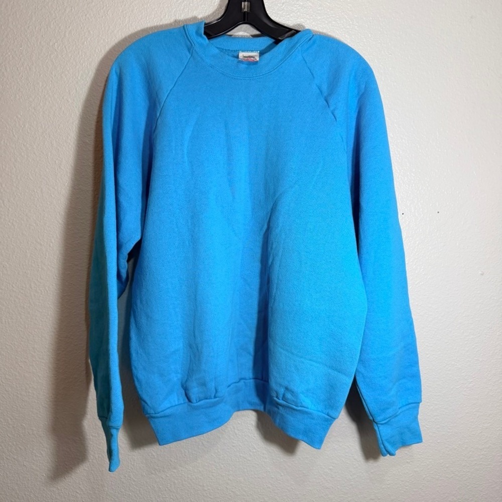 Vintage Fruit of the Loom Raglan Sweatshirt Blue Crew Neck Made in USA Size L